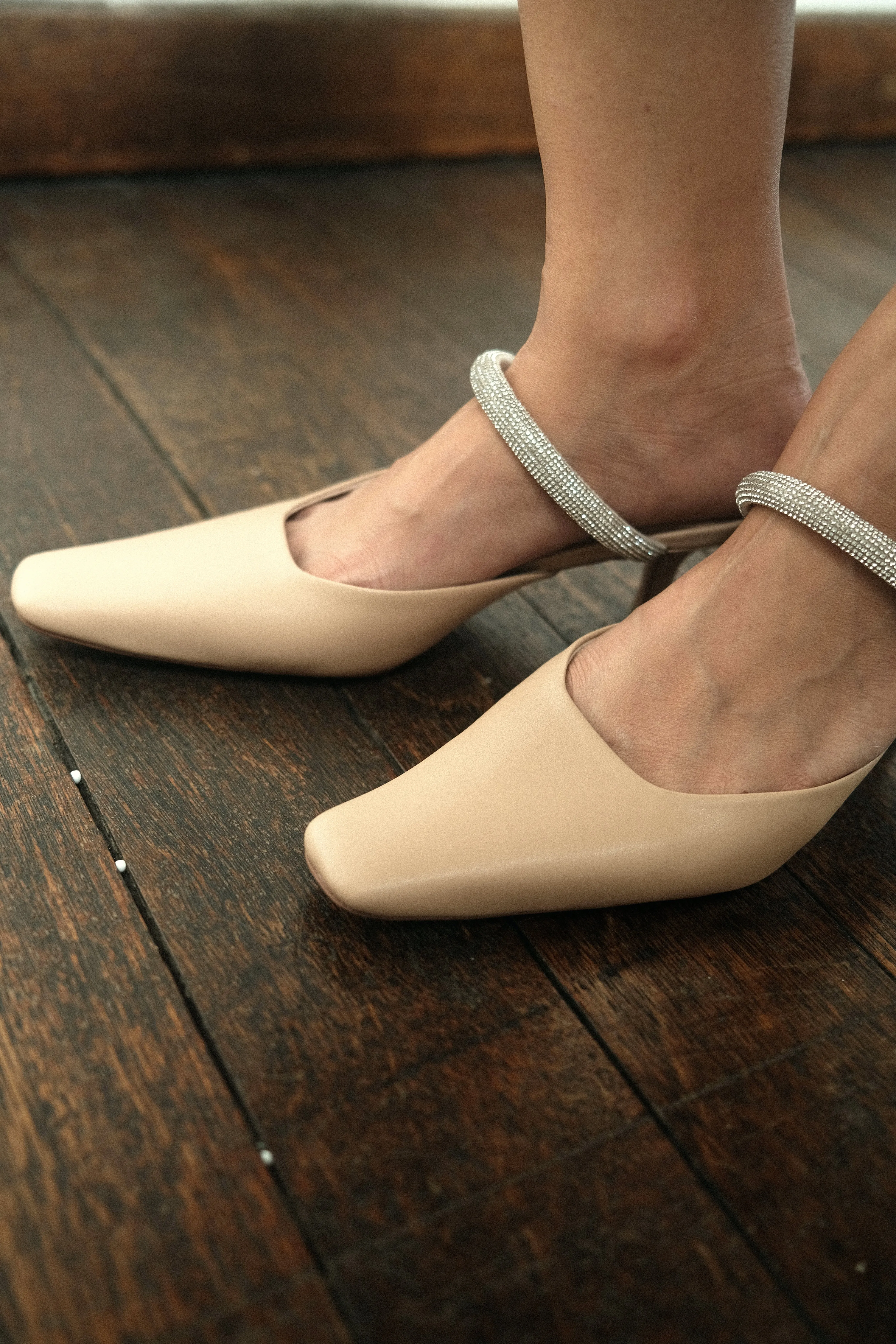 Amore Embellished Strappy Mules (Light Brown)