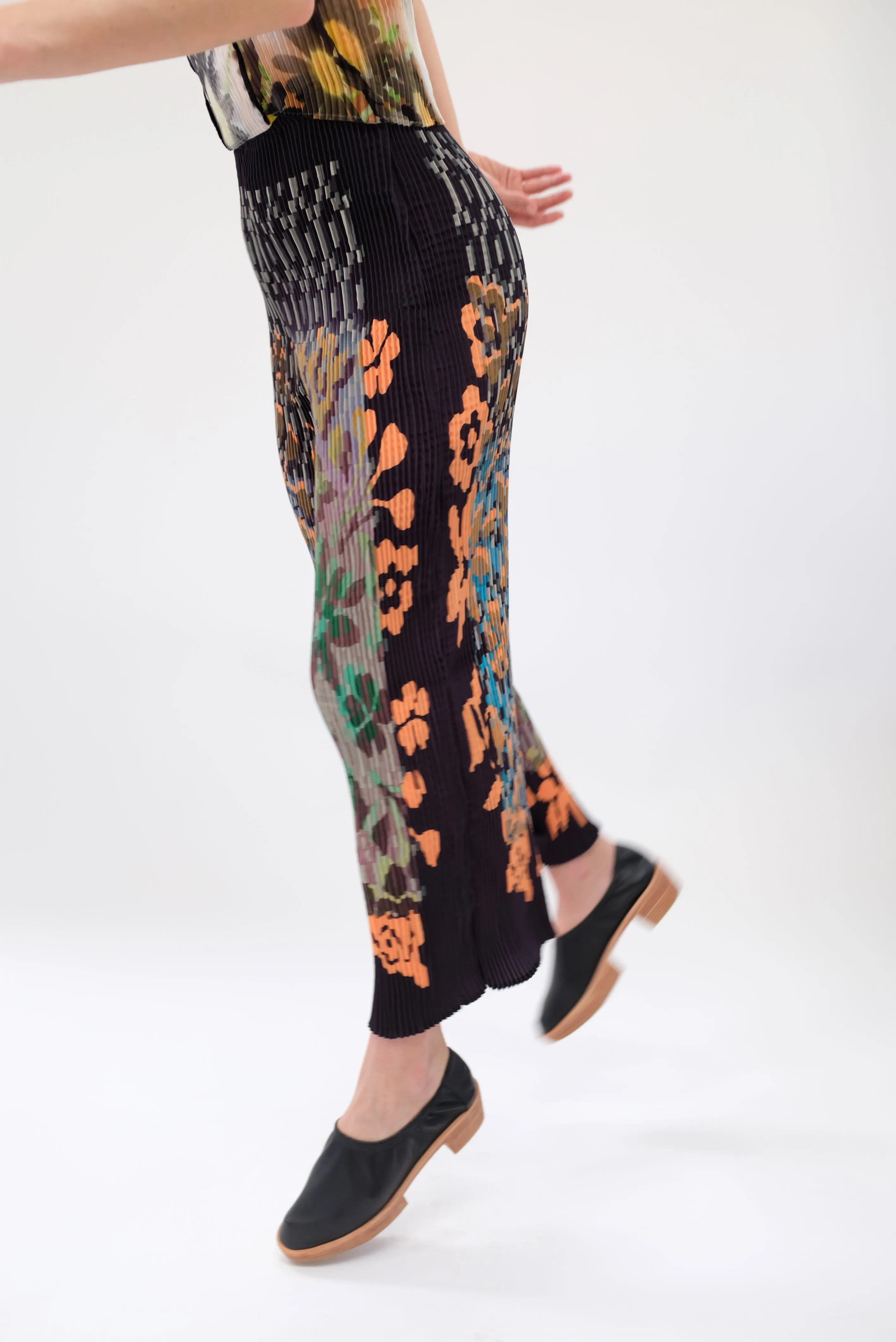 Beklina Aya Platform Black