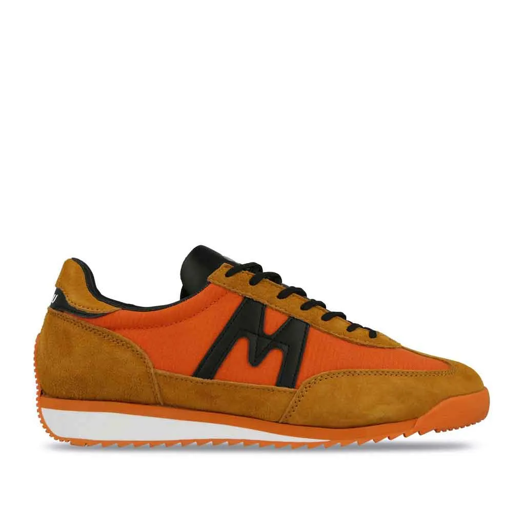 Karhu Mestari for Women - Jaffa Orange/ White
