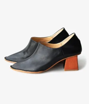 MAISON EUREKA/BABOUCHE PUMPS (BLACK)